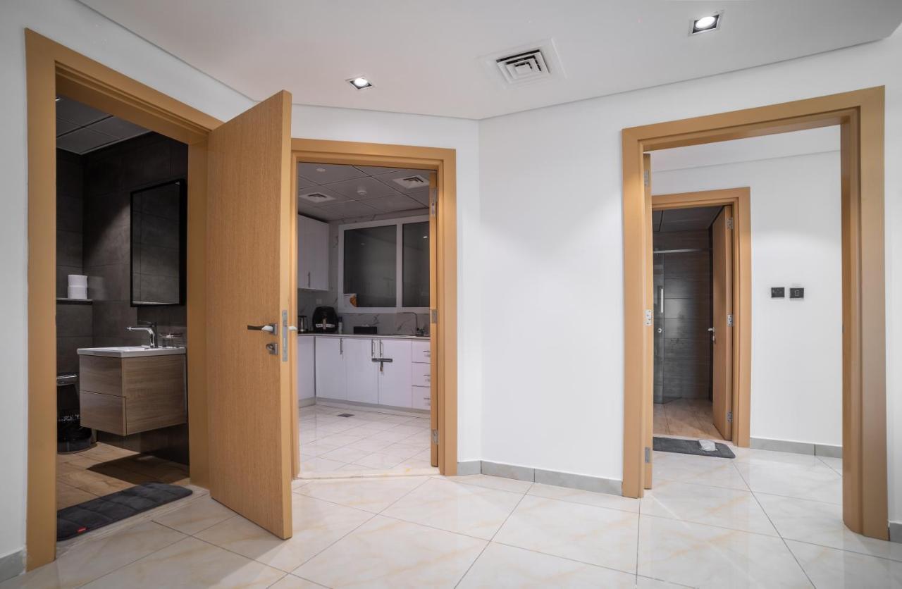 Sky View Tower Apartments Dubai Luaran gambar