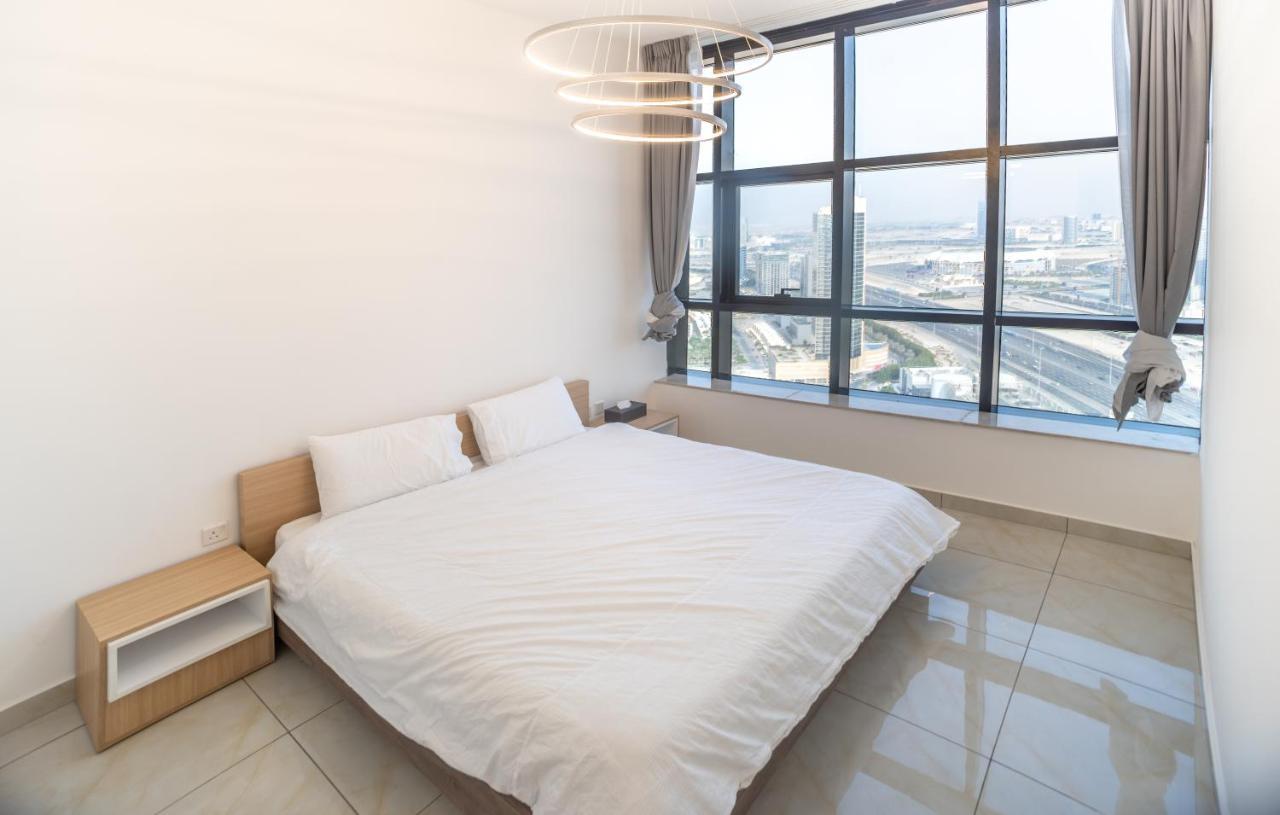Sky View Tower Apartments Dubai Luaran gambar