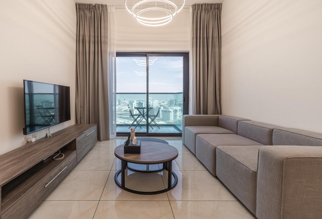 Sky View Tower Apartments Dubai Luaran gambar